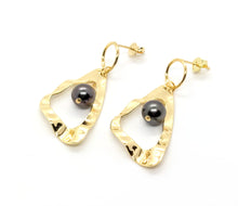 Load image into Gallery viewer, Poema Earrings #4
