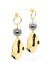 Load image into Gallery viewer, Poeti Earrings #3
